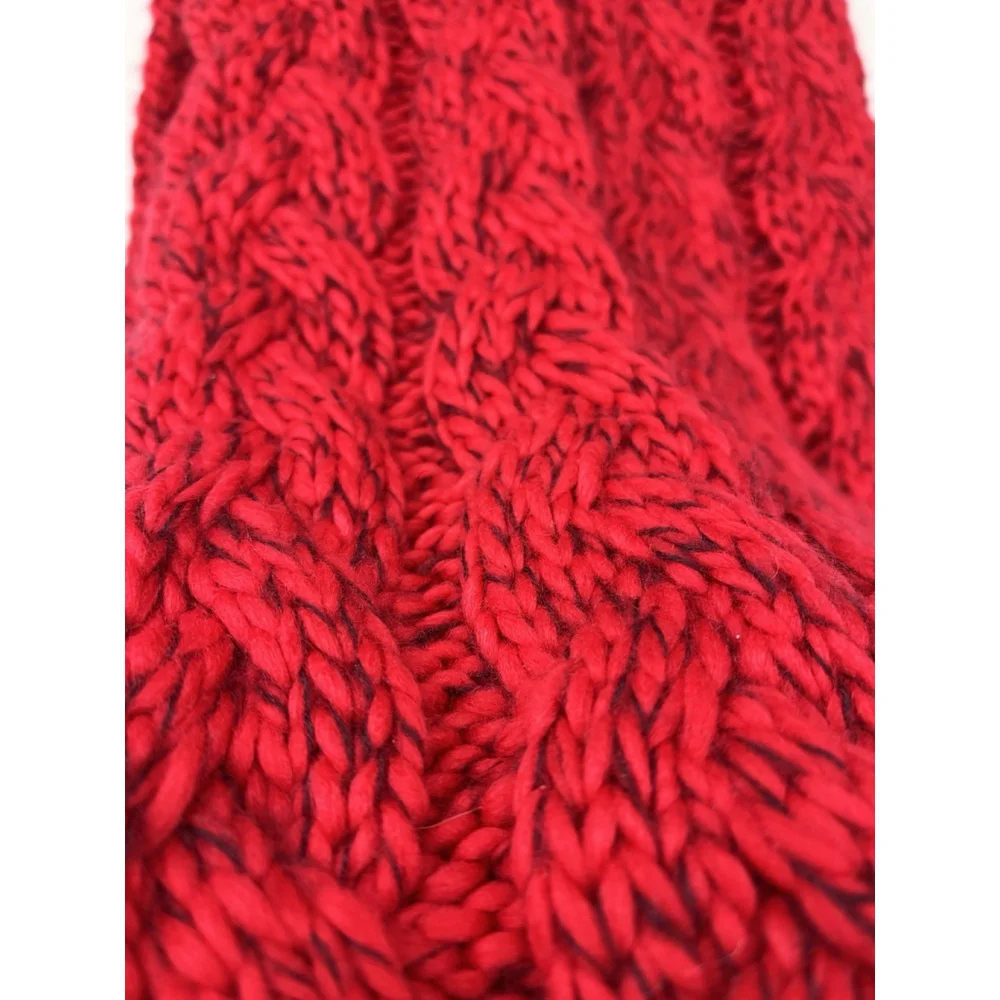 American Eagle Red Chunky Cable Knit Oversized Infinity Scarf One Size - Picture 9 of 11